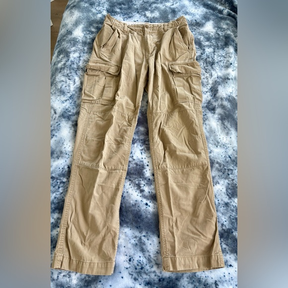 Tan Cargo Pants with Relaxed Fit and Durable Fabric - Picture 1 of 4